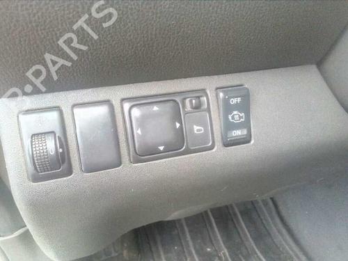 Fuse box NISSAN PATHFINDER III (R51) 2.5 dCi | BP4088076E1 