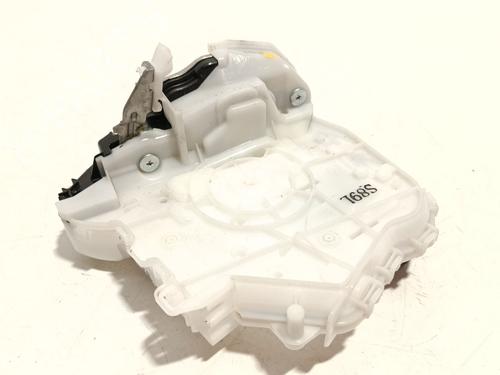 Front right lock MAZDA 3 Saloon (BP_) 2.5 e-SKYACTIV-G (BP5S) | BP34440904C97 - Image 4