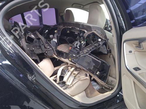 AC compressor VOLVO S60 II (134) D3 | BP34006643M34  - Image 25