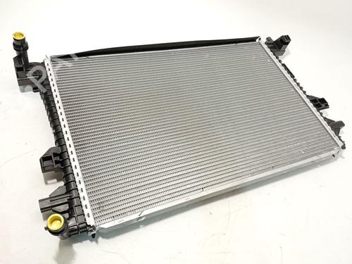 Used Water radiator CUPRA LEON Sportstourer (KL8, KU8, KUD) 1.5 eTSI (150 hp) 31949781