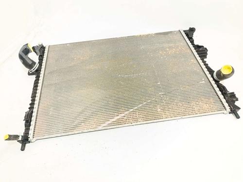 Used Water radiator Water radiator 39077009 39077009