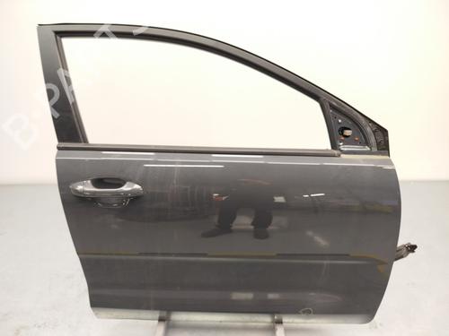 right-front-door-kia-rio-iv-yb-sc-fb-2017-34628818 main image