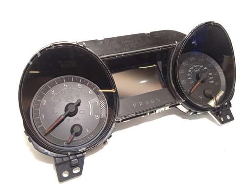 Used Instrument cluster Instrument cluster 15678539 15678539