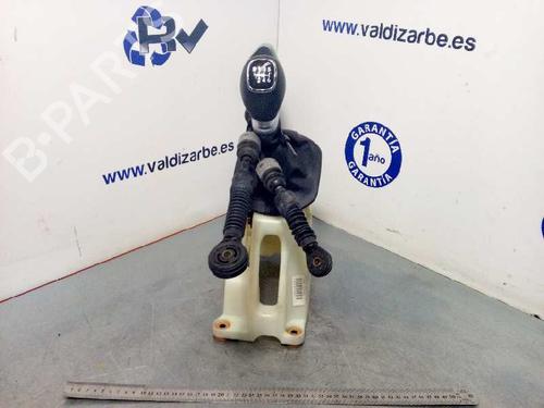 Gear lever KIA SPORTAGE III (SL) 1.6 GDI | BP7448772M90 