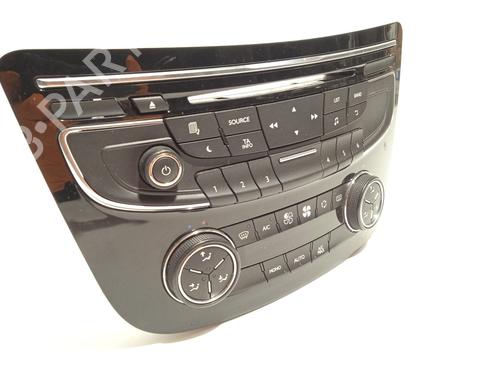 switch-peugeot-508-sw-i-8e_-2010-2011-2012-2013-2014-2015-2016-2017-2018-33650089 main image