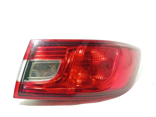 right-taillight-renault-clio-iv-bh_-2012-2013-2014-2015-2016-2017-2018-2019-2020-2021-33240873 main image