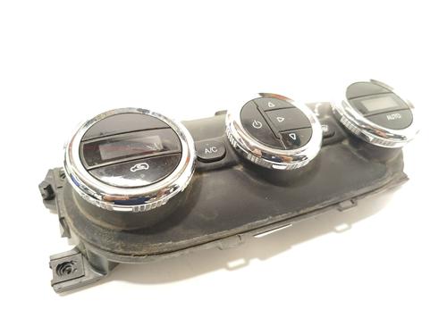 climate-control-iveco-daily-iv-platformchassis-2006-2007-2008-2009-2010-2011-2012-36860186 main image
