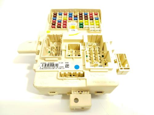 Fuse box HYUNDAI TUCSON (TL, TLE) 1.6 GDi | BP29393895E1 