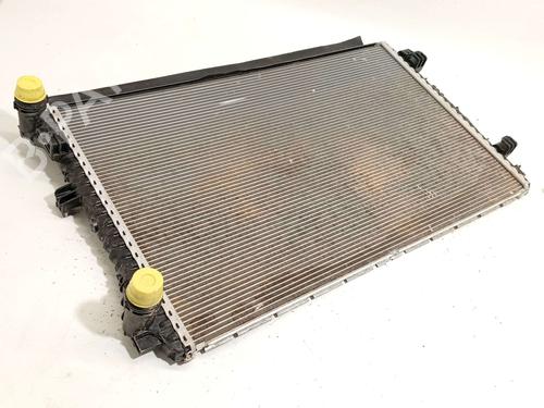 Used Water radiator Water radiator FORD TOURNEO CONNECT / GRAND TOURNEO CONNECT V761 MPV (SK) 2.0 EcoBlue (122 hp) 39956925 39956925