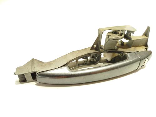 Used Front left exterior door handle Front left exterior door handle 30617675 30617675