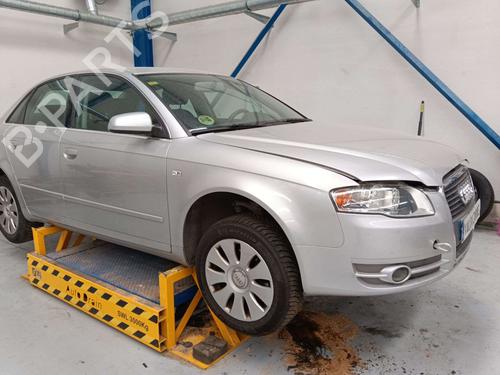 Brukte deler til AUDI A4 B7 (8EC)  2.0  4919261