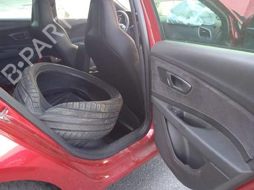 Front right window mechanism SEAT LEON ST (5F8) 2.0 Cupra 4Drive | BP17949146C23 