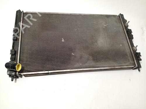 Used Water radiator Water radiator MITSUBISHI OUTLANDER II (CW_W) 2.2 DI-D 4WD (156 hp) 32980822 32980822
