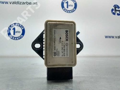 Used ESP ECU ESP ECU MERCEDES-BENZ VITO / MIXTO Van (W639) 109 CDI (639.601, 639.603, 639.605) (95 hp) 8953438 8953438