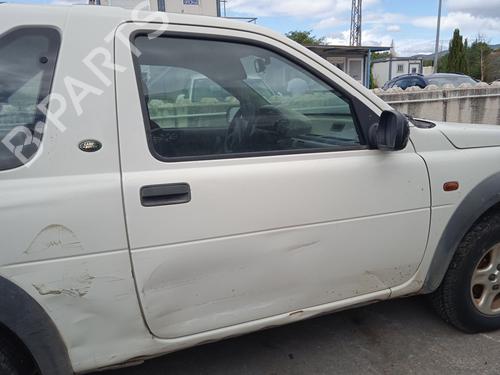 Left taillight LAND ROVER FREELANDER I (L314) | BP28297295C34