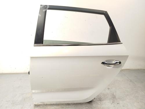 Used Left rear door KIA CARENS IV 1.7 CRDi (116 hp) 24429567