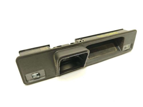 Used Tailgate handle Tailgate handle 38704381 38704381