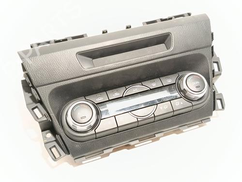 Used Climate control Climate control 34127981 34127981