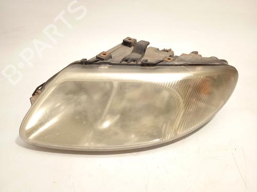 Left headlight CHRYSLER VOYAGER IV (RG, RS) 2.5 CRD | BP19044577C28 