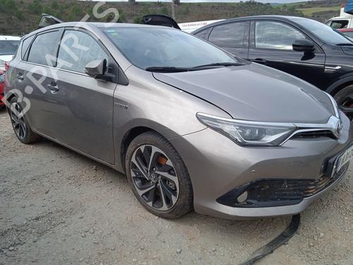 AC radiator TOYOTA AURIS (_E18_) 1.8 Hybrid (ZWE186_, ZWE186R) | BP24660528M32 