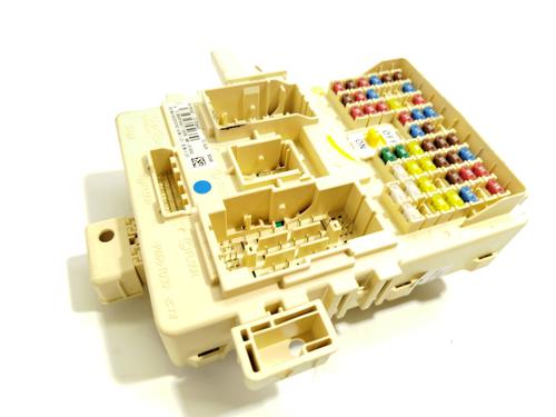 Used Fuse box Fuse box HYUNDAI TUCSON (TL, TLE) 1.6 GDi (132 hp) 29393895 29393895