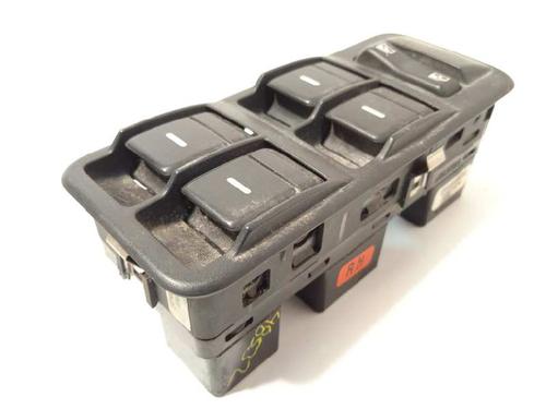Used Left front window switch LAND ROVER DISCOVERY III (L319) 2.7 TD 4x4 (190 hp) 10615616