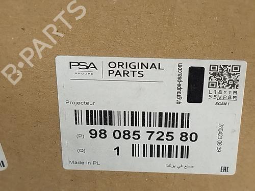Right headlight PEUGEOT EXPERT Bus (V_)  | BP29401557C29 