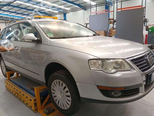 Right headlight VW PASSAT B6 (3C2) 1.9 TDI | BP38469512C29 - Image 14