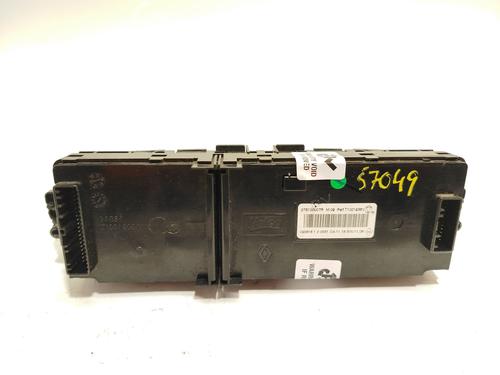 Climate control RENAULT MEGANE III Hatchback (BZ0/1_, B3_) 1.9 dCi (BZ0N, BZ0J) | BP30616512I5