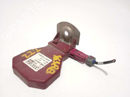 Used Antenna/Base AUDI A3 Limousine (8VS, 8VM) [2013-2021]  14347109