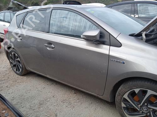 AC radiator TOYOTA AURIS (_E18_) 1.8 Hybrid (ZWE186_, ZWE186R) | BP24660528M32 