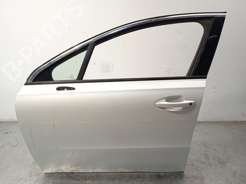 Used Left front door PEUGEOT 508 I (8D_) 2.0 HDi (140 hp) 22729343