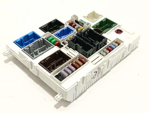 Used Fuse box Fuse box 38927295 38927295
