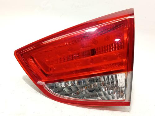 Fanale sezione interna posteriore destro HYUNDAI ix35 (LM, EL, ELH) 1.7 CRDi (116 hp) 30844217