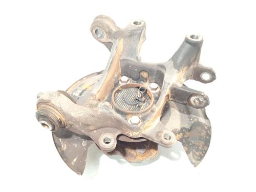 Used Right rear steering knuckle TOYOTA AURIS (_E18_) 1.8 Hybrid (ZWE186_, ZWE186R) (136 hp) 24660531