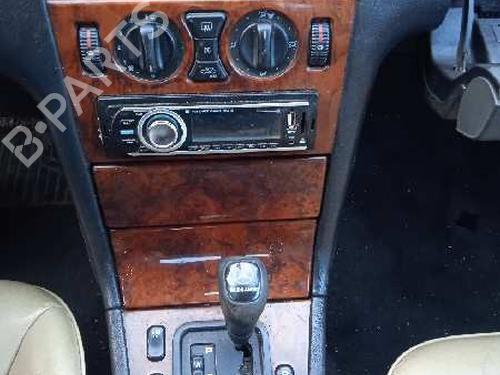 Left headlight MERCEDES-BENZ E-CLASS (W210) E 290 Turbo-D (210.017) | BP11505639C28 