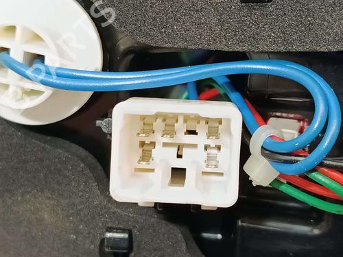 Right tailgate light KIA CARENS IV 1.7 CRDi | BP38534262C80 - Image 5