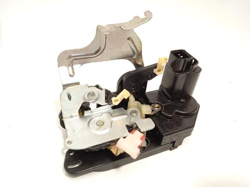 venstre-bagtil-las-ssangyong-actyon-i-7131009003-2005-20224247 main image