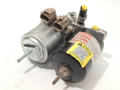 Used Servo brake TOYOTA PRIUS (_W5_) 1.8 Hybrid (ZVW50_, ZVW51_) (98 hp) 31706657