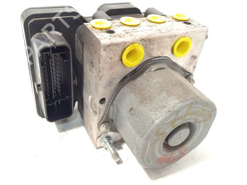 Used ABS pump NISSAN QASHQAI II (J11, J11_) [2013-2026]  28114432