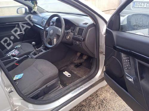 Left headlight OPEL SIGNUM Hatchback (Z03) | BP11949743C28