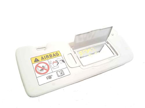 Used Right sun visor Right sun visor 17558737 17558737