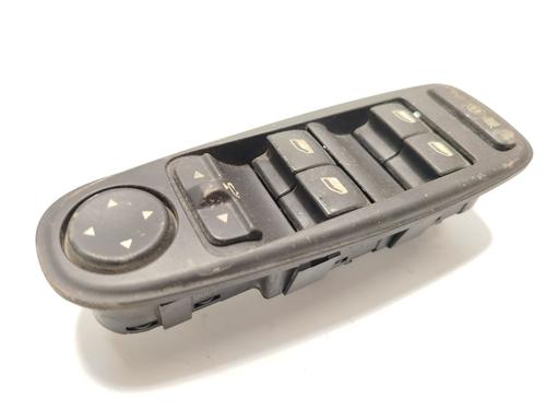 Used Left front window switch Left front window switch 26446013 26446013