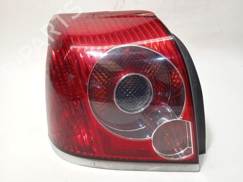 Used Left taillight TOYOTA AVENSIS Saloon (_T25_) 2.0 D-4D (ADT250_, ADT250R) (126 hp) 27681810