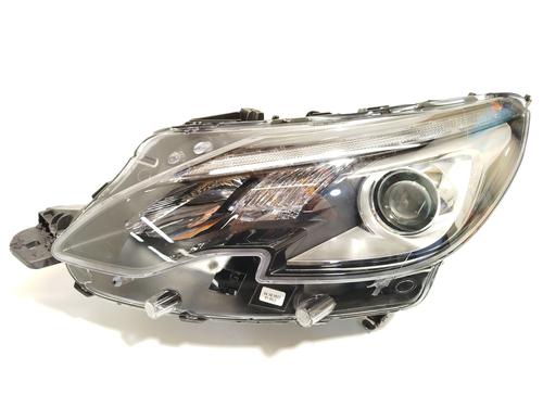 Left headlight PEUGEOT 2008 I (CU_) 1.2 THP 110 / PureTech 110 | BP29113750C28 