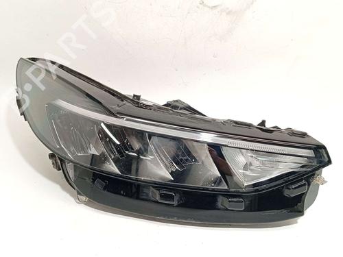 right-headlight-ford-kuga-iii-dfk-2019-39747514 main image