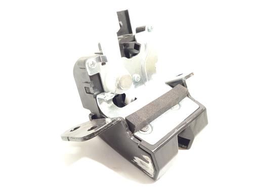 tailgate-lock-kia-niro-i-de-16-gdi-plug-in-hybrid-81230g5000-2016-2017-2018-2019-2020-2021-2022-19264286 main image