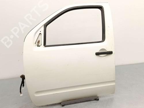 dr-venstre-fortil-nissan-navara-np300-d40-2004-39402823 main image