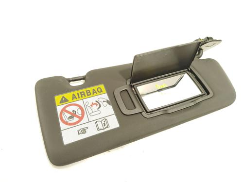 Used Right sun visor Right sun visor 25490693 25490693