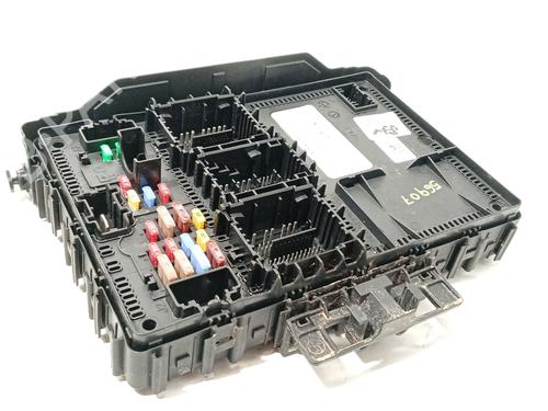 Used Fuse box Fuse box 32078025 32078025